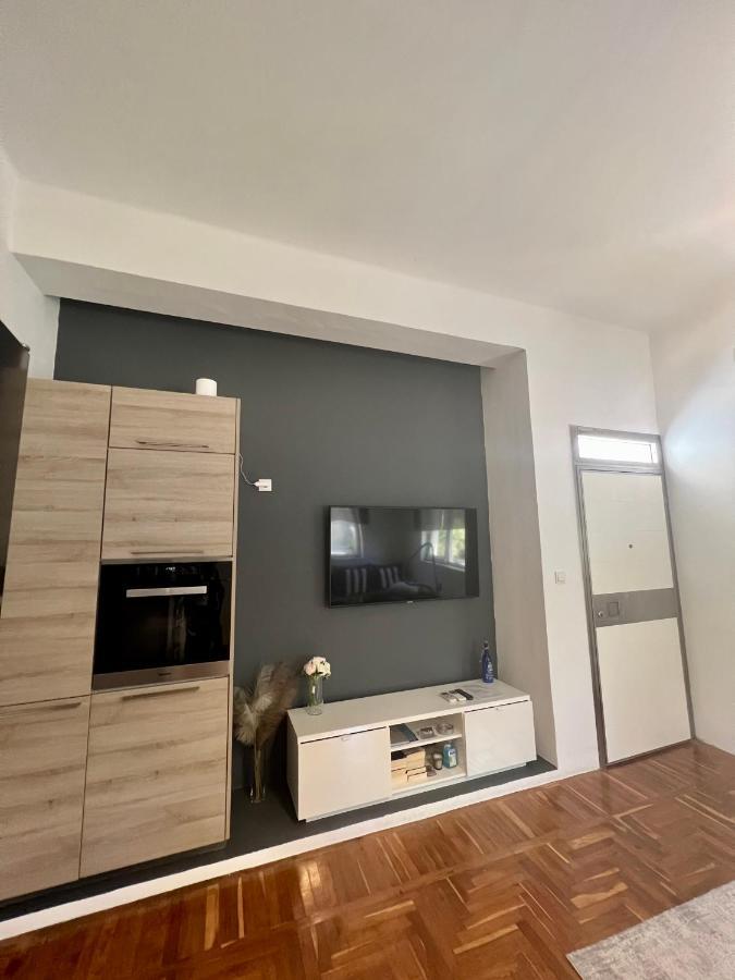 56 Luxury Hotel de apartamente *