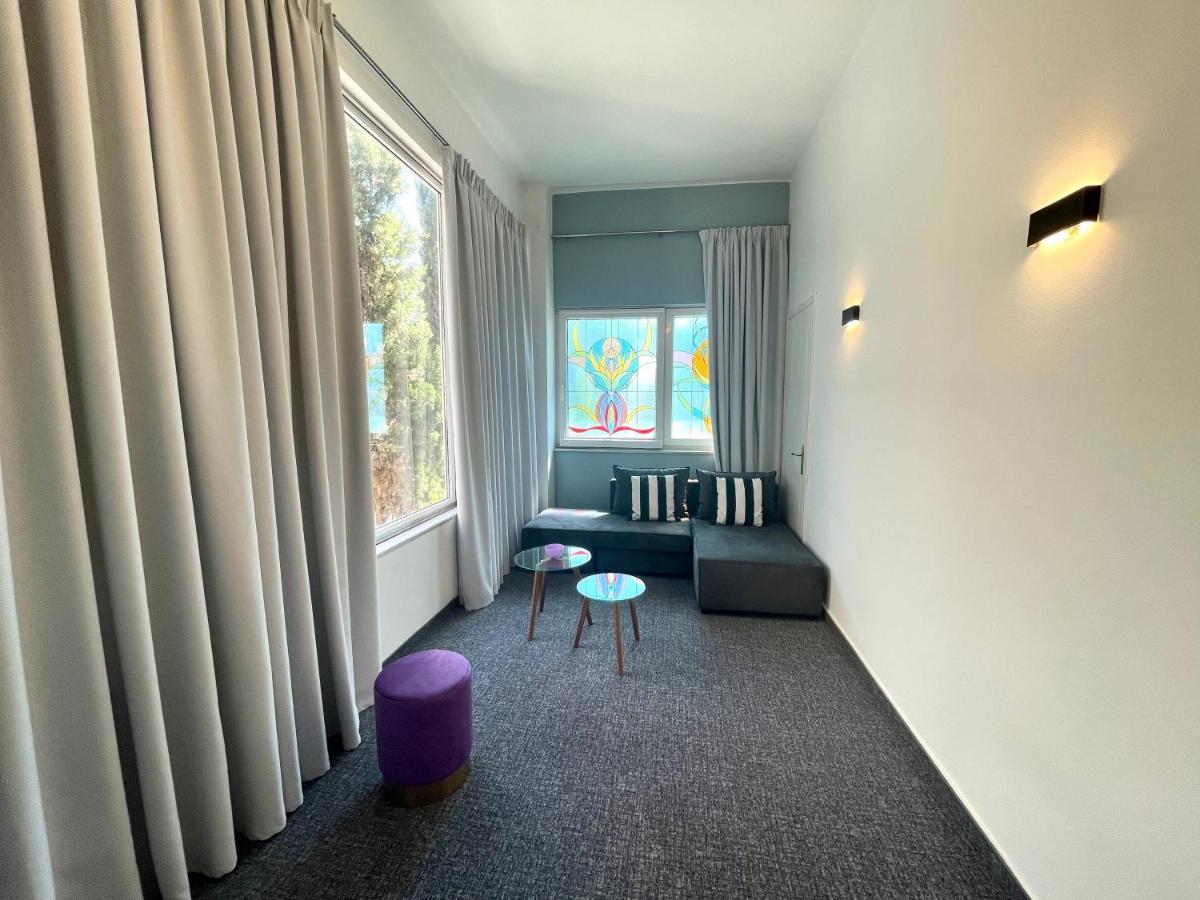 56 Luxury Rhodes City